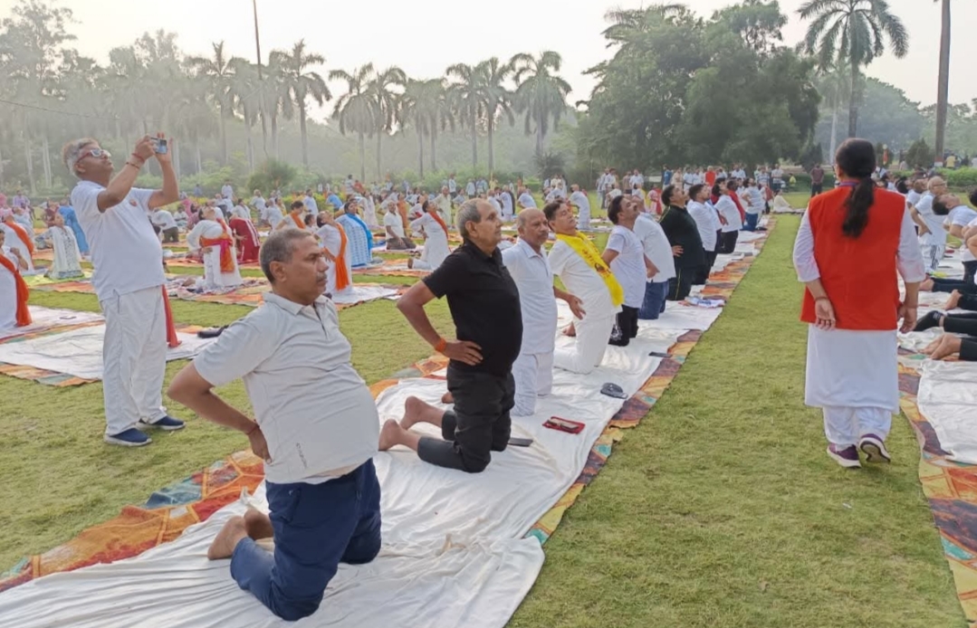 योग से शारीरिक स्वास्थ के साथ साथ मानसिक स्वास्थ भी रहता हैं दुरुस्त-डॉ धर्मेंद्र सिंह,एमएलसी