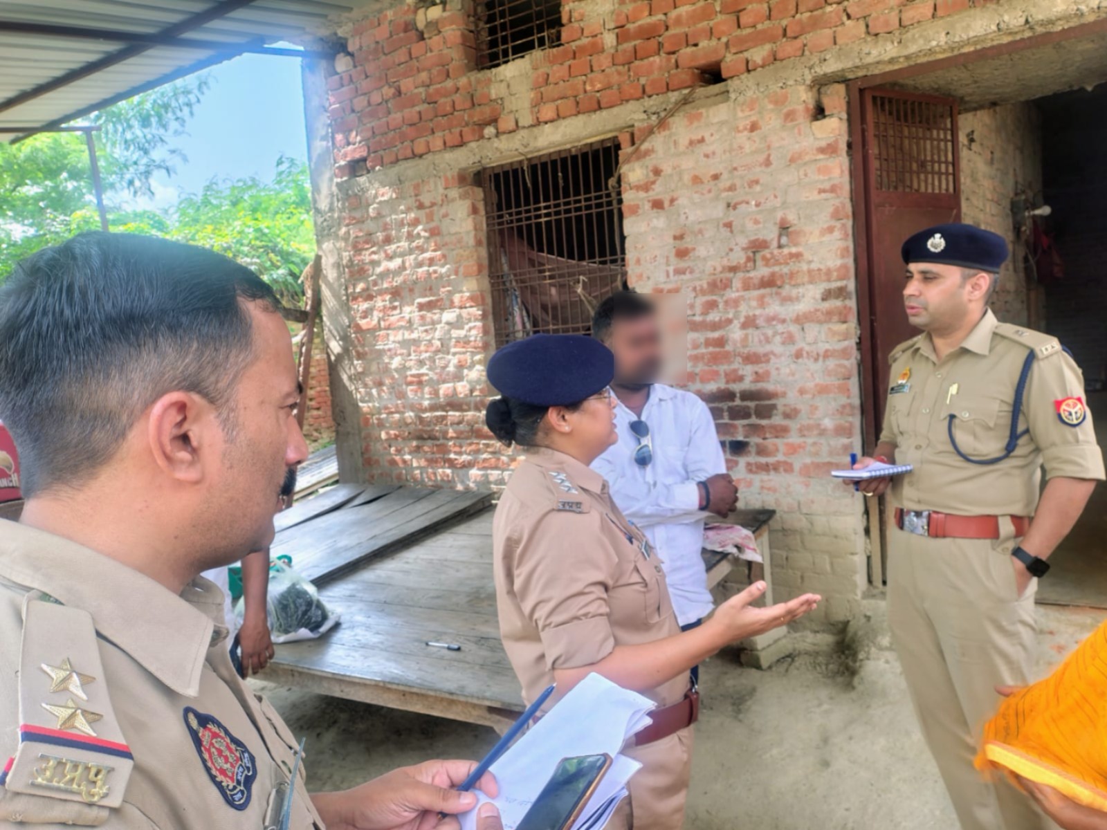 करनपुरा गांव में दिनदहाड़े वारदात, गोली लगने के बाद अस्पताल ले जाए गए युवक को डॉक्टरों ने मृत घोषित किया