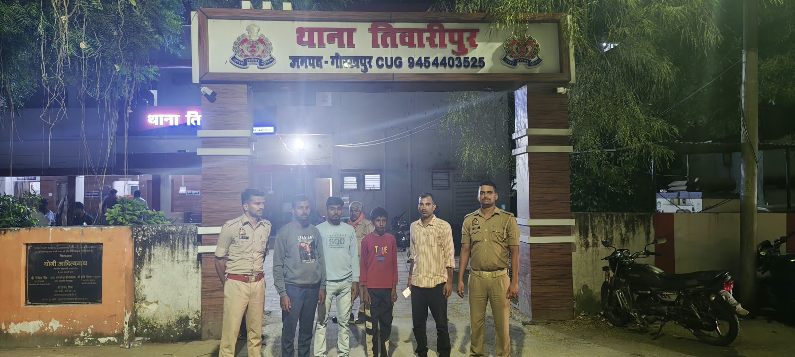 घर से भटका 14 वर्षीय आकाश पहुंचा गोरखपुर, डोमिनगढ़ में मिली नई उम्मीद